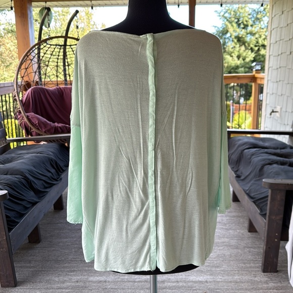 Part Two | Dolman Sleeve Top - Picture 4 of 10